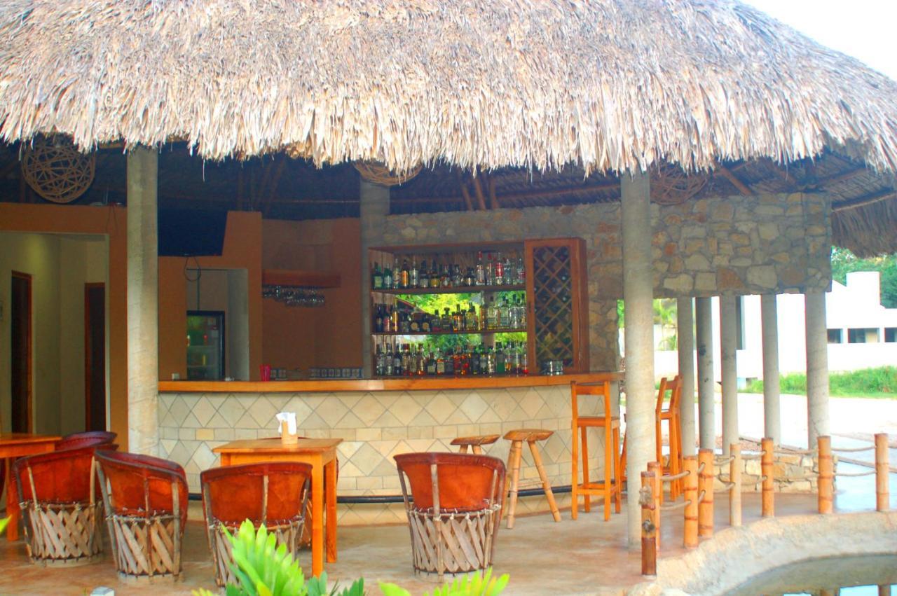 Axkan Palenque, Shows En Vivo & Gastronomia Mar Y Tierra & Travel Agency ภายนอก รูปภาพ