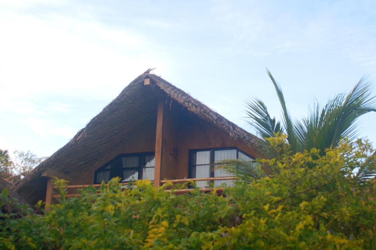 Axkan Palenque, Shows En Vivo & Gastronomia Mar Y Tierra & Travel Agency ภายนอก รูปภาพ