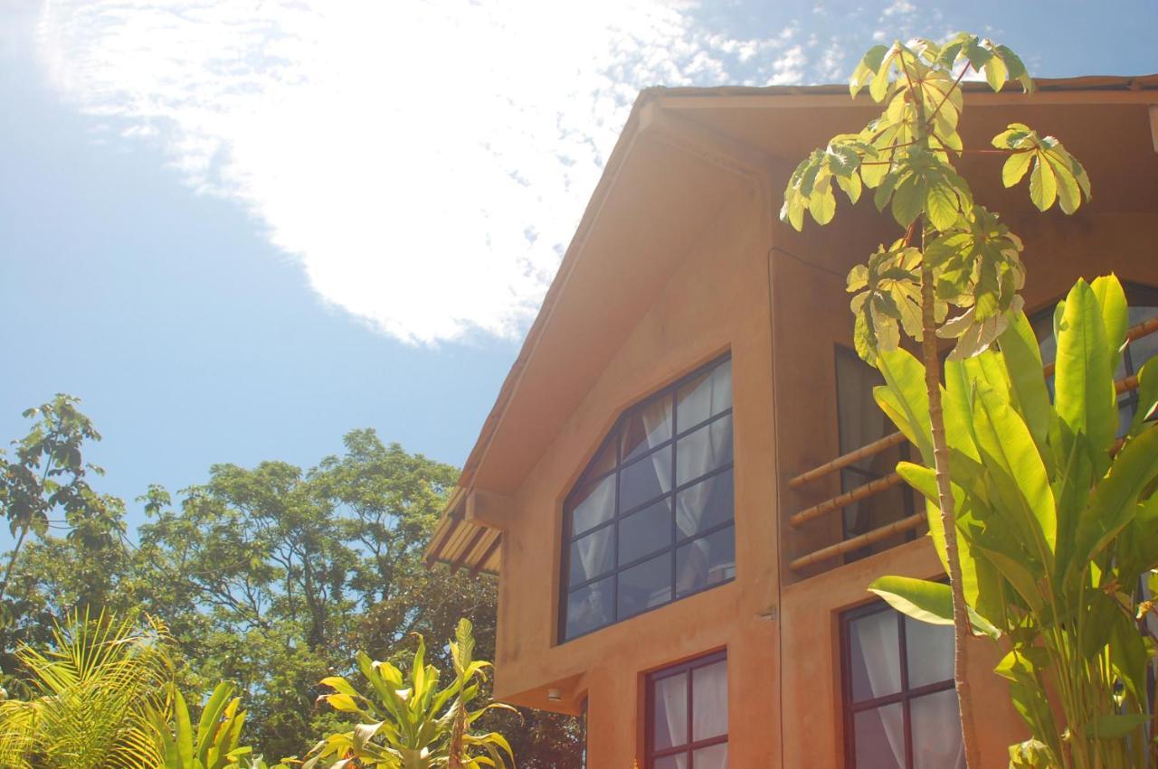 Axkan Palenque, Shows En Vivo & Gastronomia Mar Y Tierra & Travel Agency ภายนอก รูปภาพ