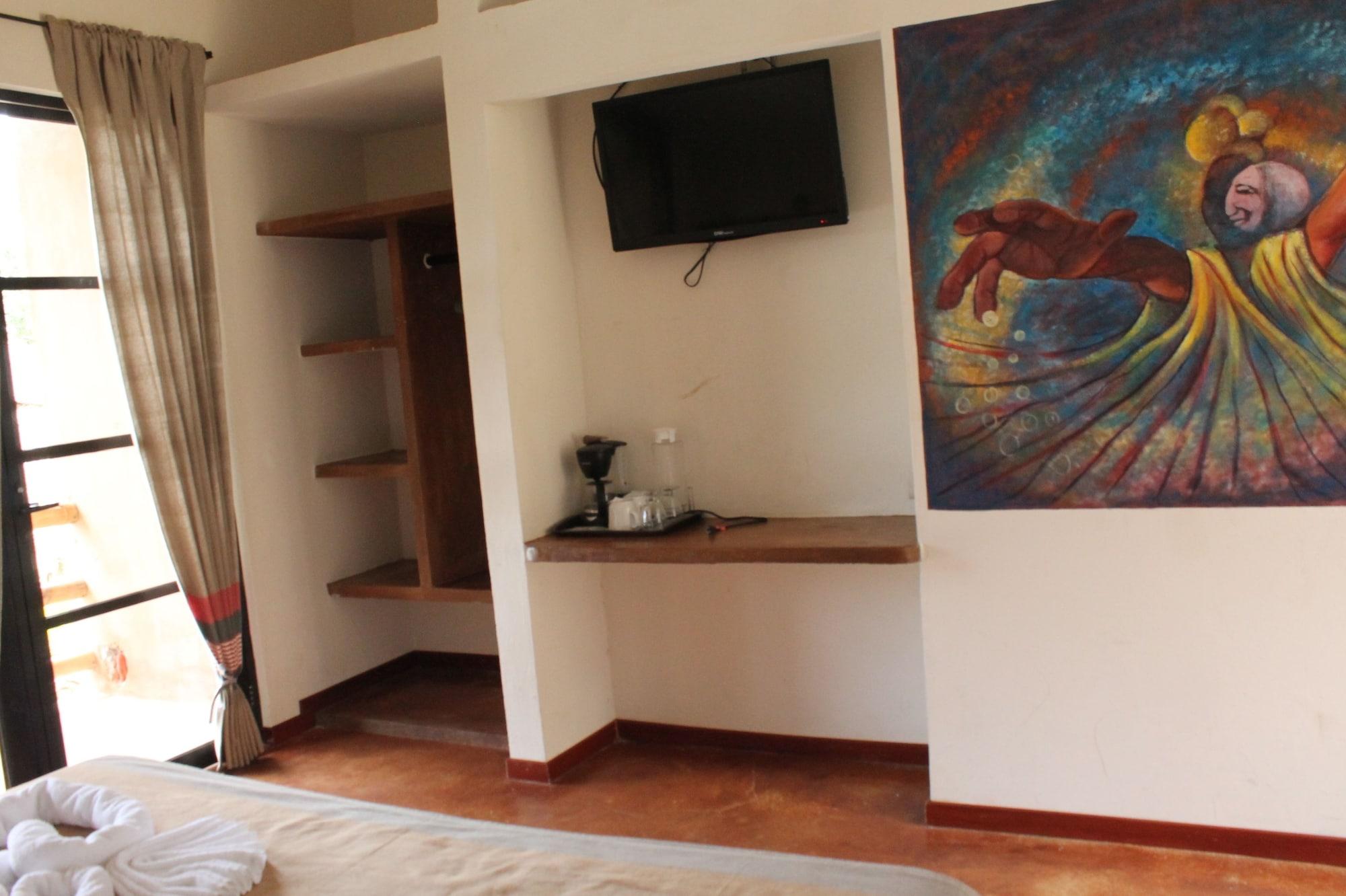 Axkan Palenque, Shows En Vivo & Gastronomia Mar Y Tierra & Travel Agency ภายนอก รูปภาพ
