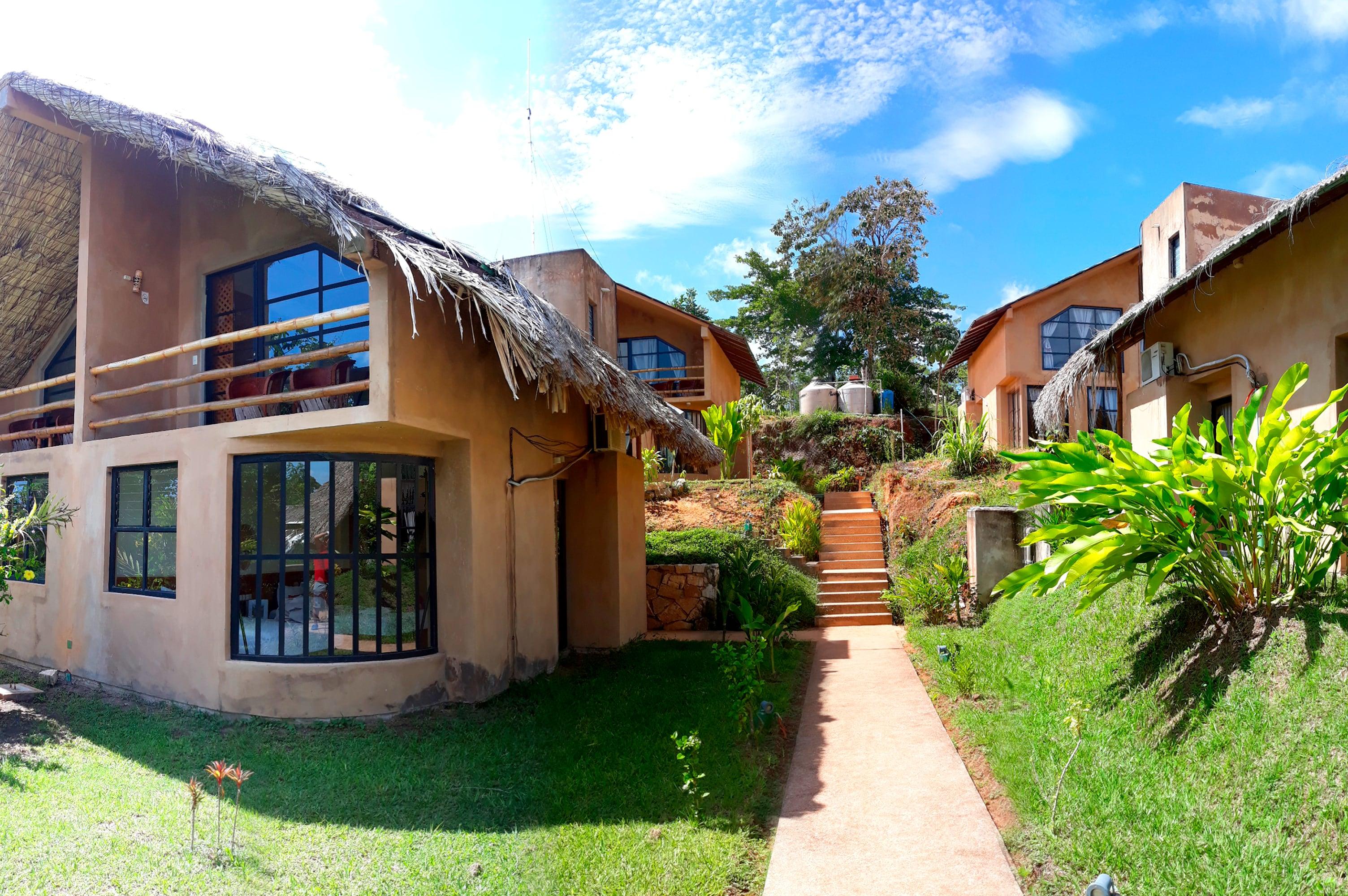 Axkan Palenque, Shows En Vivo & Gastronomia Mar Y Tierra & Travel Agency ภายนอก รูปภาพ