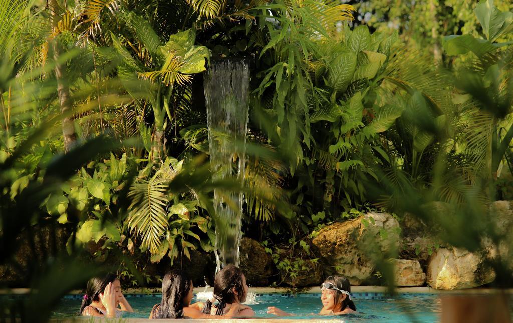 Axkan Palenque, Shows En Vivo & Gastronomia Mar Y Tierra & Travel Agency ภายนอก รูปภาพ